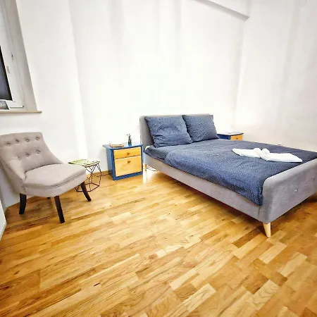 Apartament Beatrice Przemysl Exterior photo