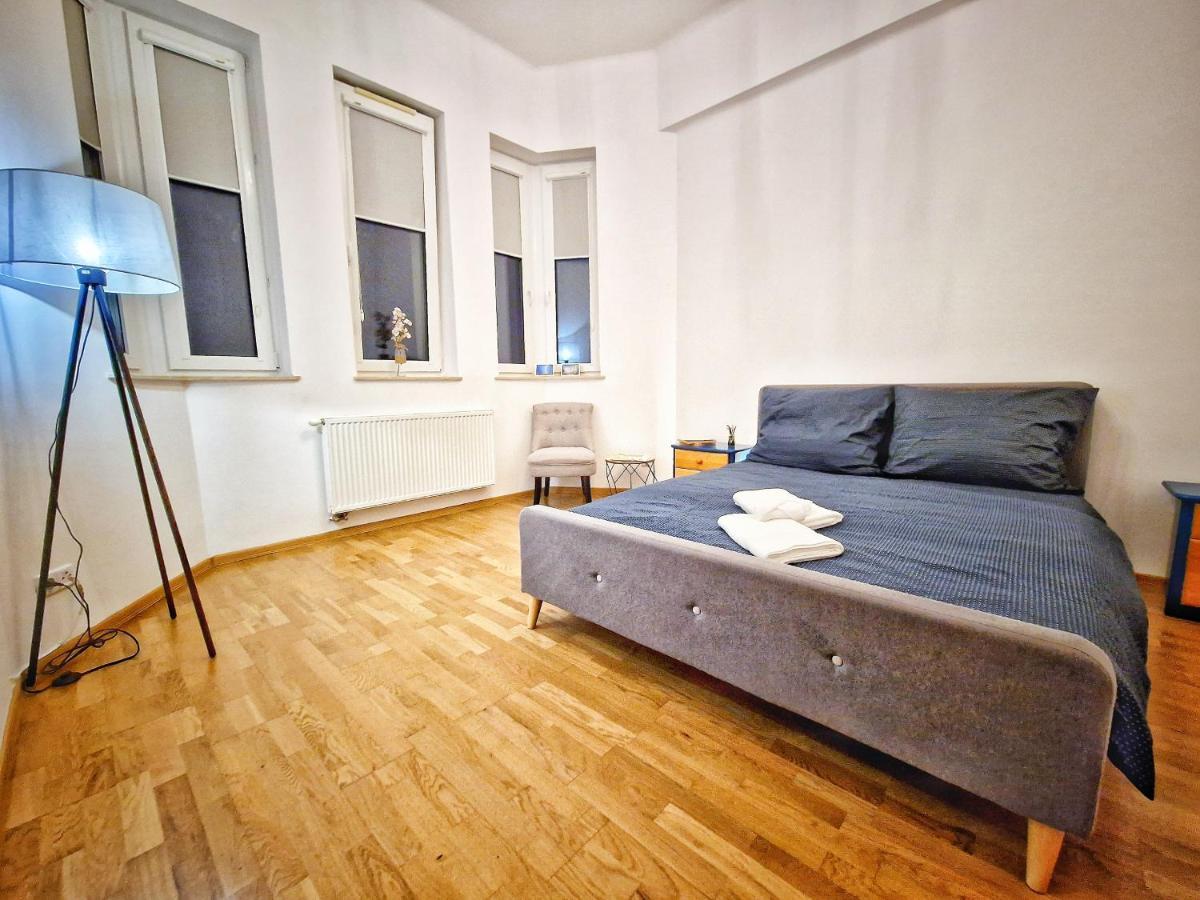 Beatrice Apartment